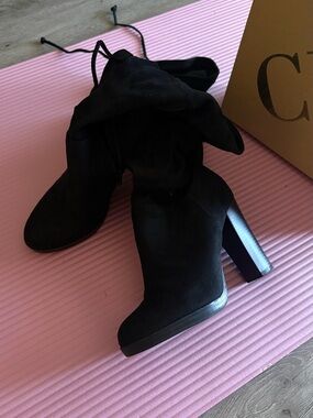 Carolina Herrera Black Suede Block Heel Ankle Boots